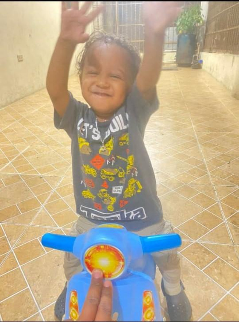 Solicitarán prisión preventiva contra madrastra imputada por muerte de niño de dos años en Pedro Brand