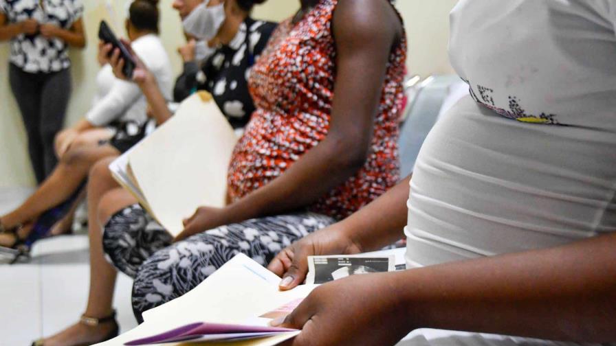 La República Dominicana registra una disminución del 4.42 % en embarazos en adolescentes